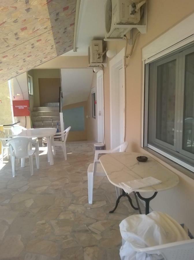 Maria Apartments Asini  Exterior photo